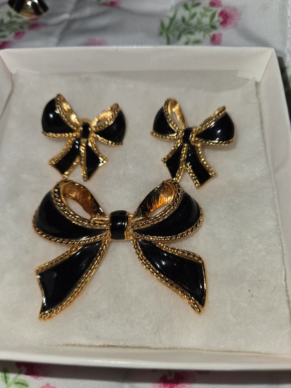 Kenneth Jay lane Avon set